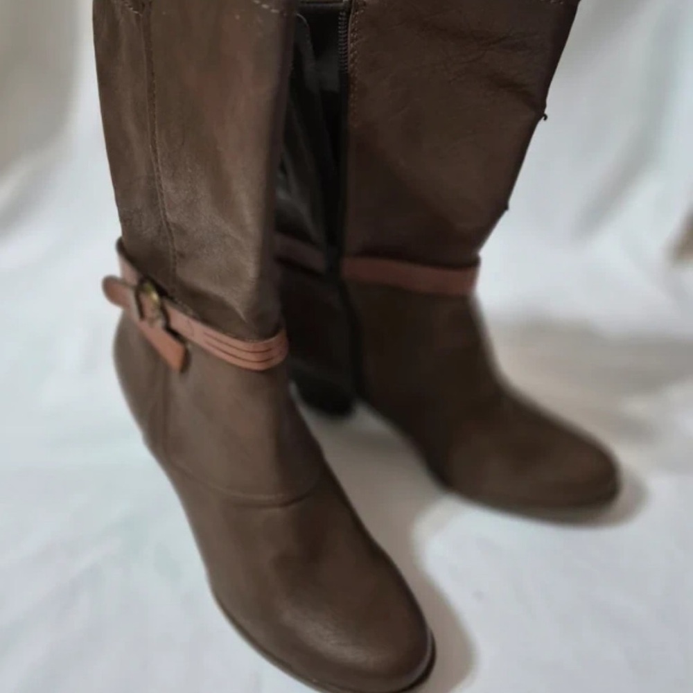 BareTraps Dark Brown Heeled Boots